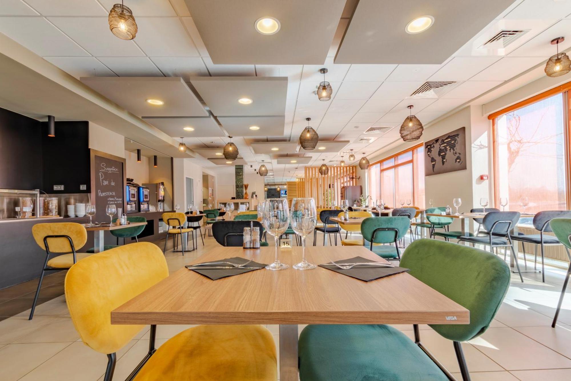Mandarina Hotel Luxembourg Airport Niederanven Zewnętrze zdjęcie